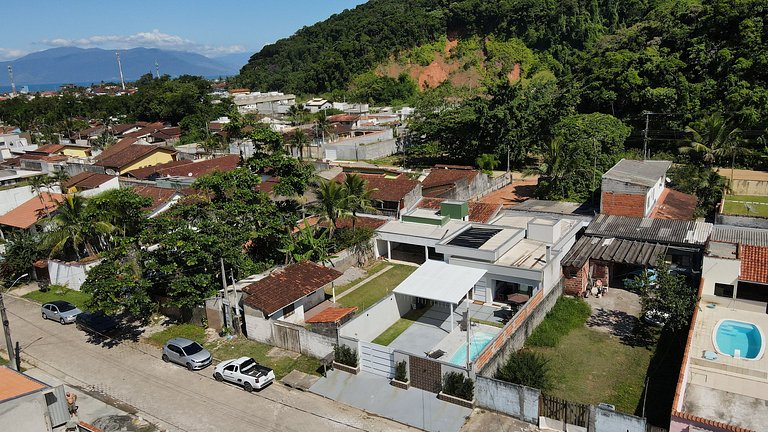 Casa Piscina Churrasqueira Wifi Ar condicionado Caragua